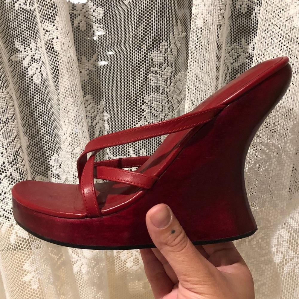 Bebe wedges